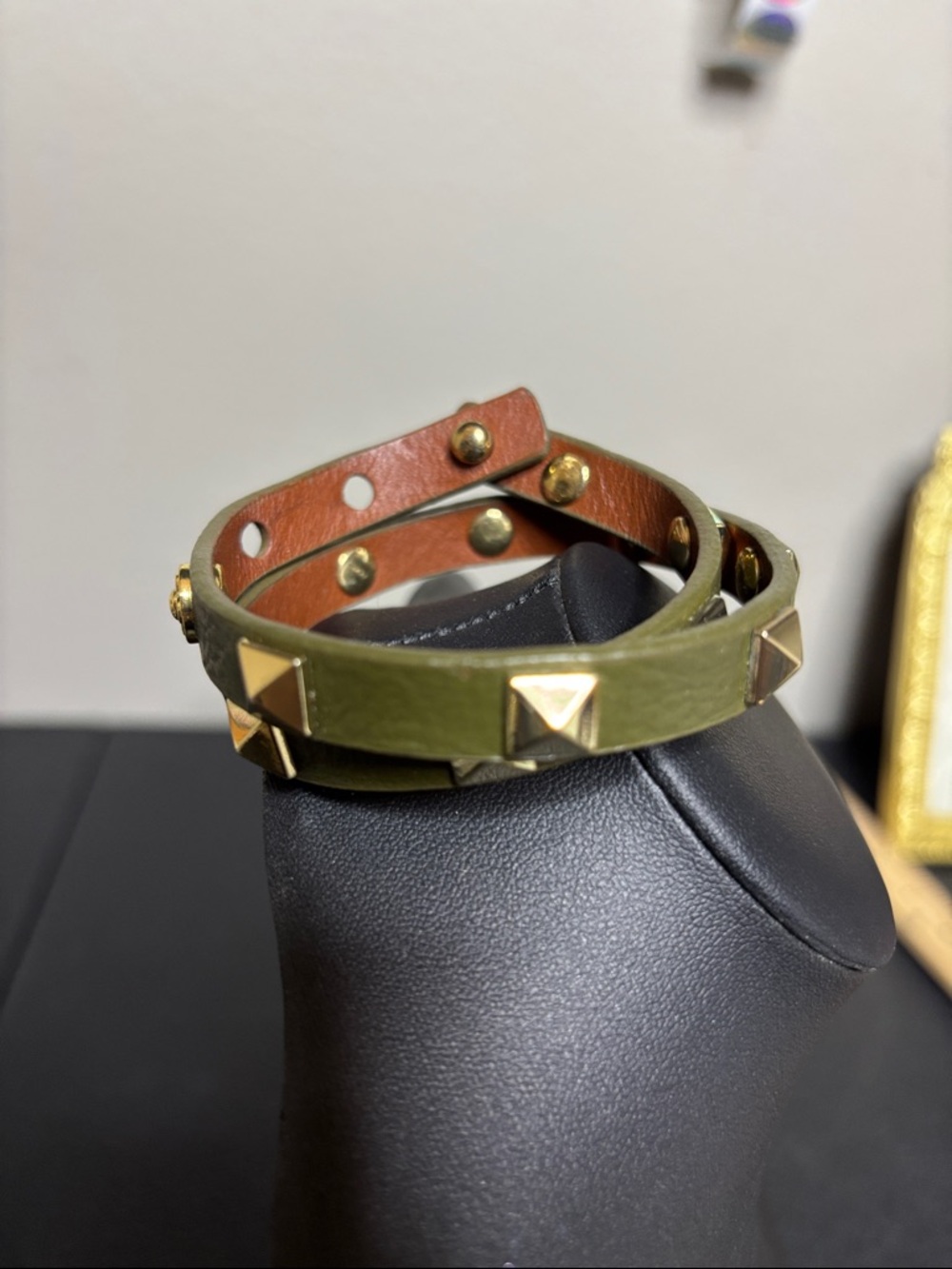 Stella & Dot Olive Green Gold Studs Leather Wrap Bracelet Rocker - Picture 4 of 6